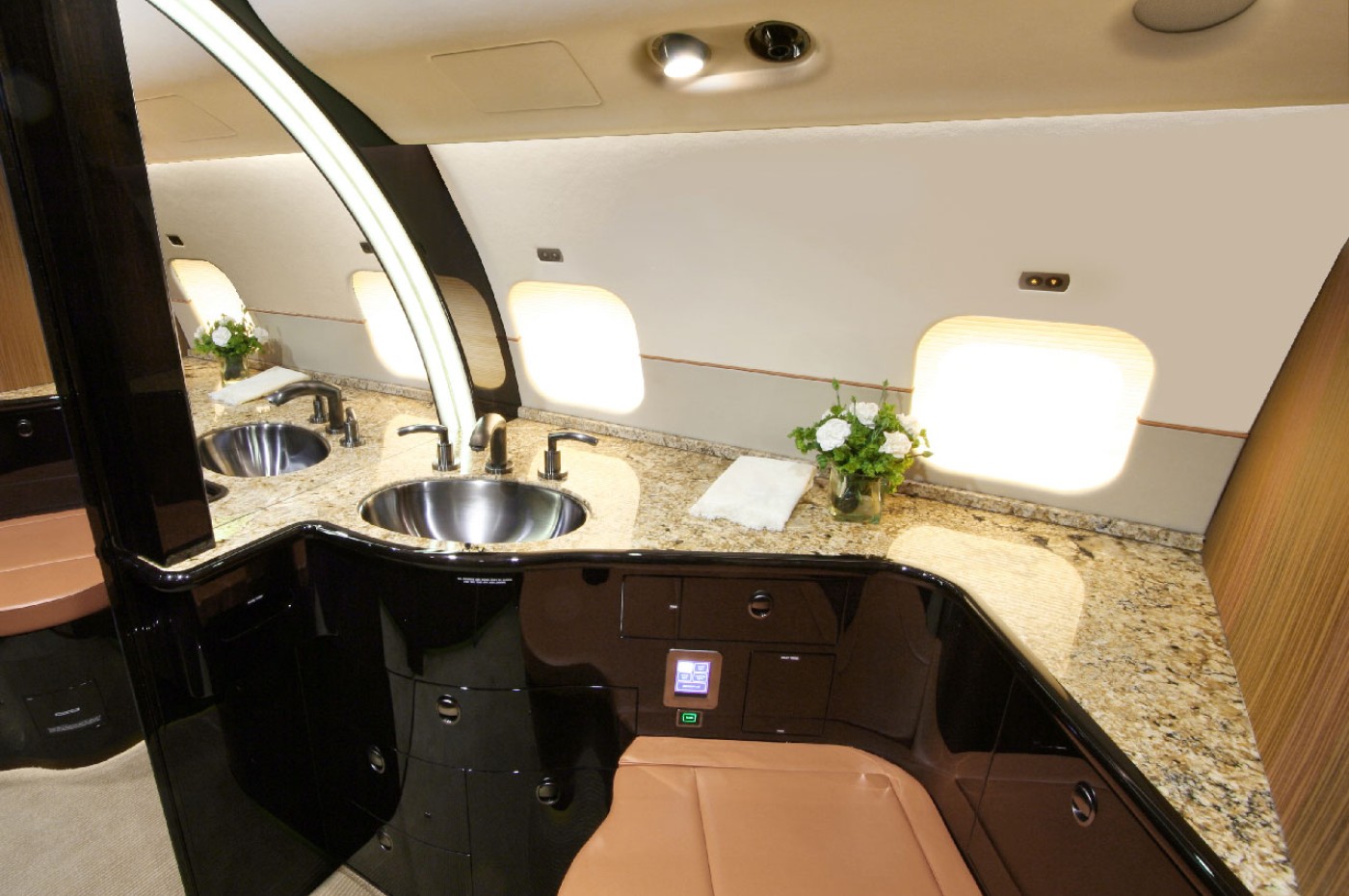 Global Express XRS S/N 9266 Lavatory