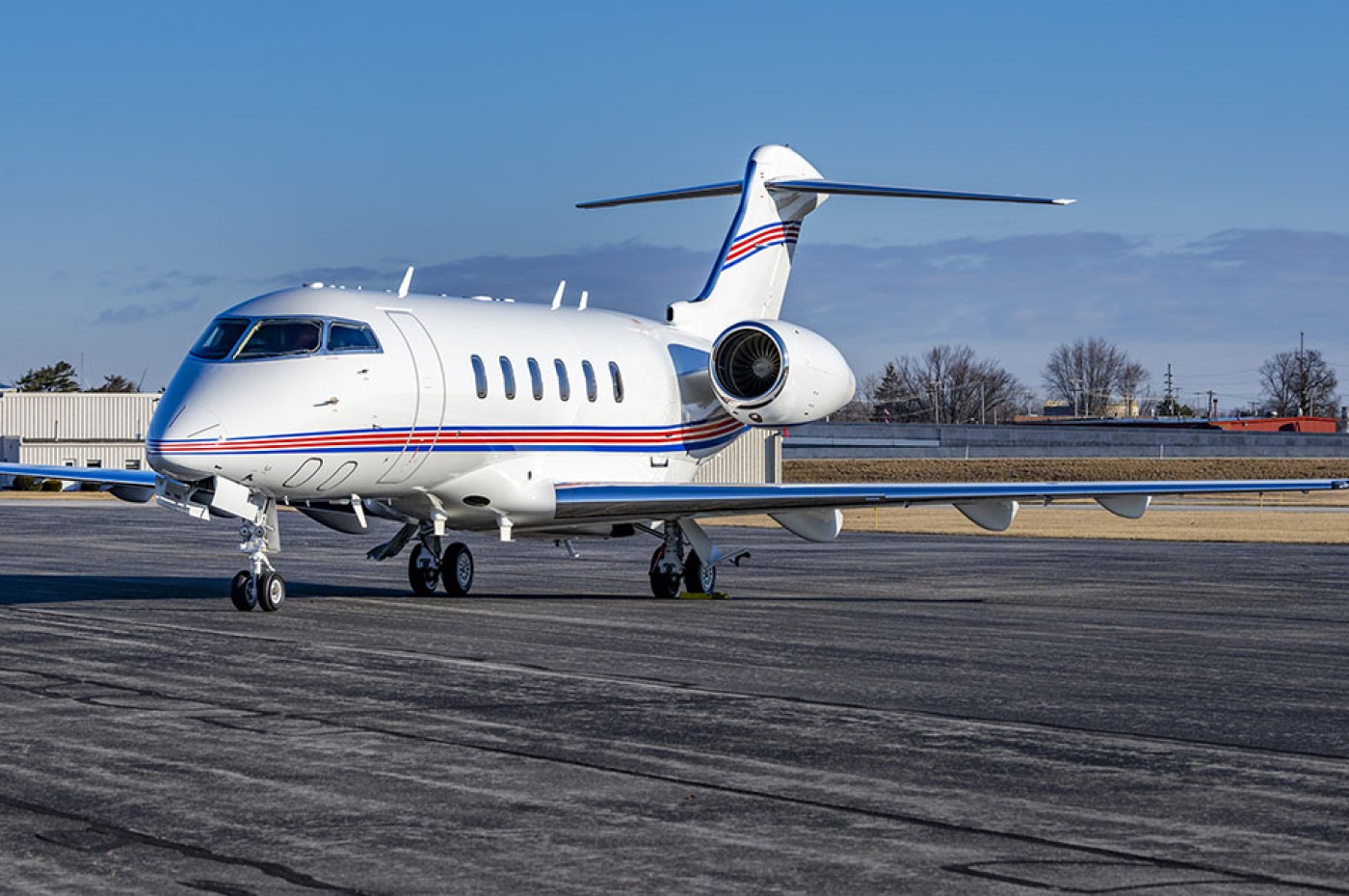 Challenger 350 S/N 20594 Exterior