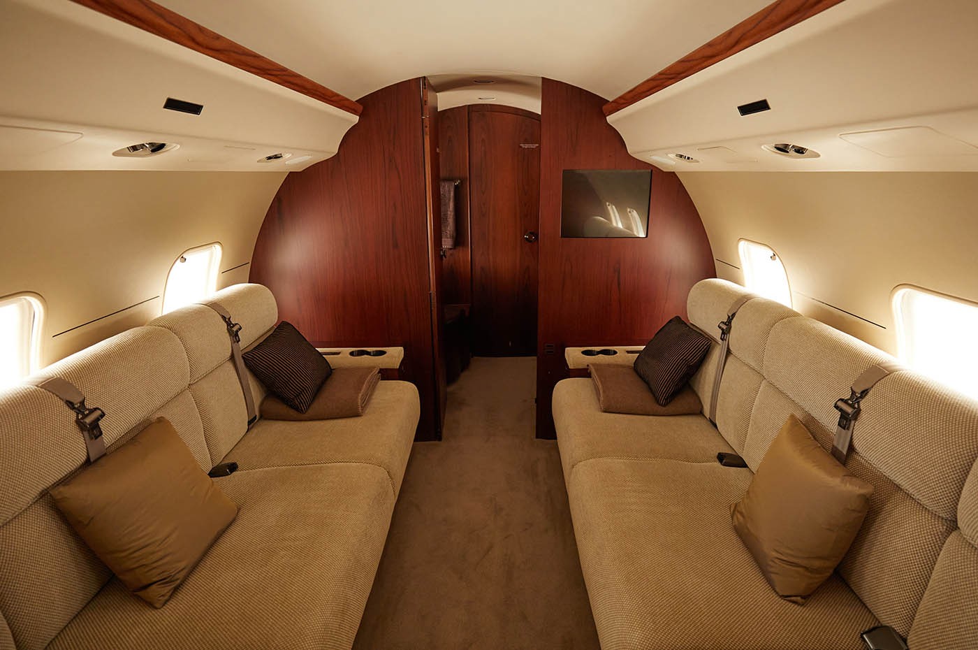 Global Express S/N 9146 Cabin 2