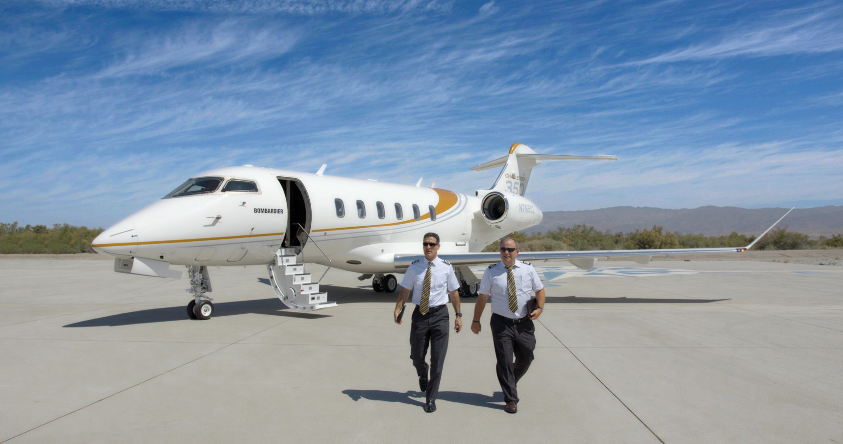 Challenger 350 Pilots